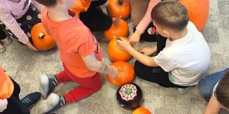 Powiększ grafikę: dzien-dyni-672926.jpg